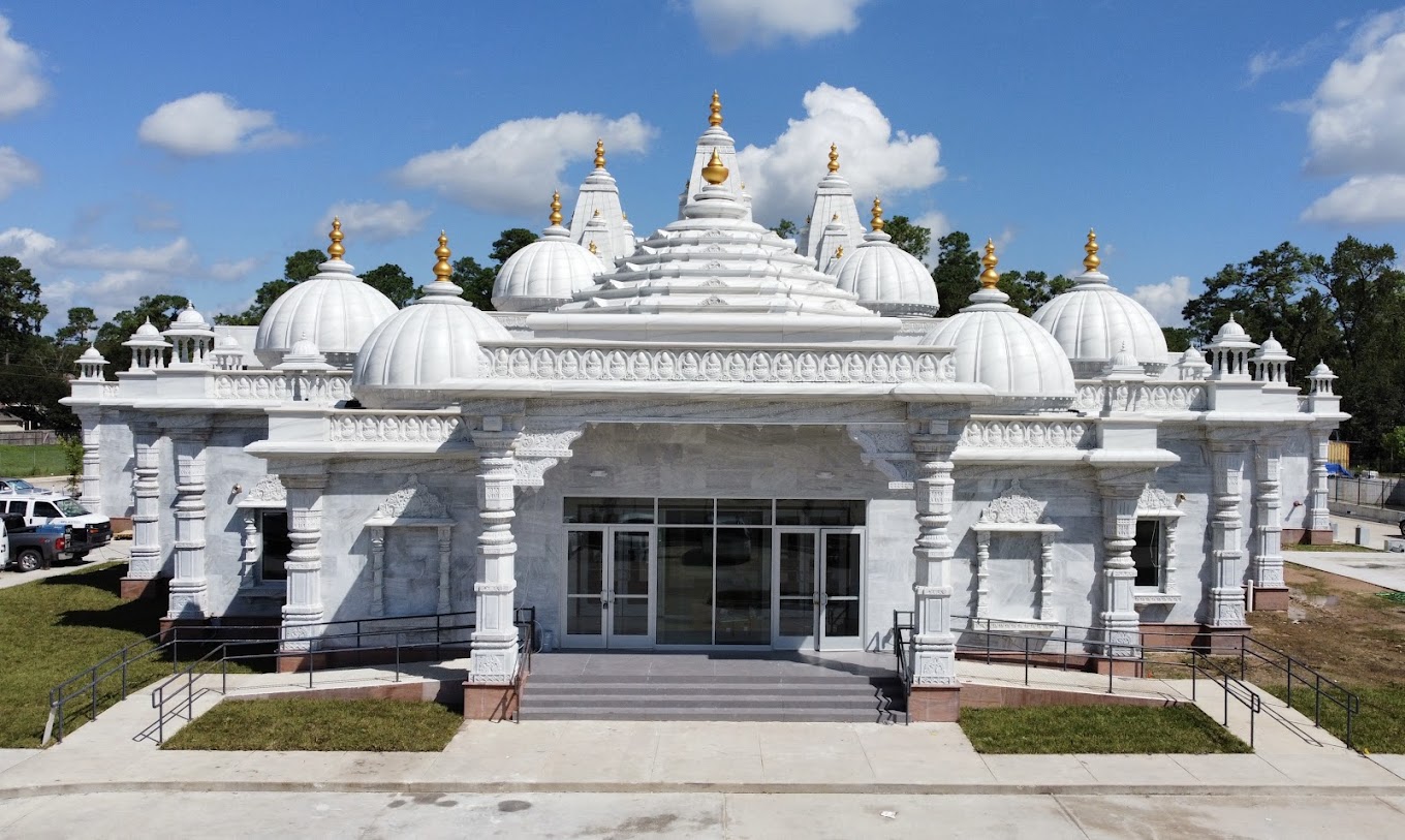 Haridham Temple for Yogi Divine
